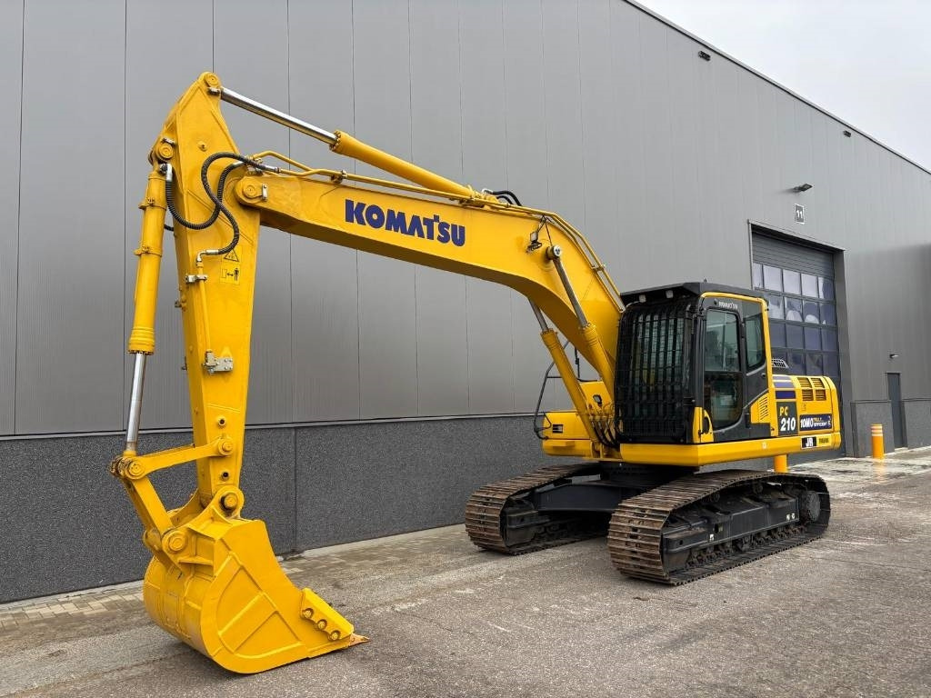 Komatsu PC 210-10M0 (New / Non CE Certified)  - Crawler excavator: picture 2 Komatsu PC 210-10M0 (New / Non CE Certified)  - Crawler excavator: picture 2