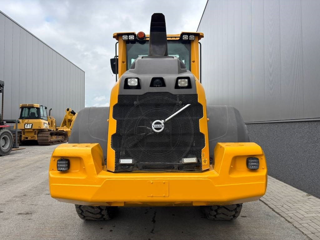 Volvo L 90 H (High tip + New tires) - Wheel loader: picture 4 Volvo L 90 H (High tip + New tires) - Wheel loader: picture 4