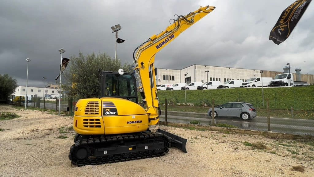 Komatsu PC80 MR-5 - Mini excavator: picture 4 Komatsu PC80 MR-5 - Mini excavator: picture 4