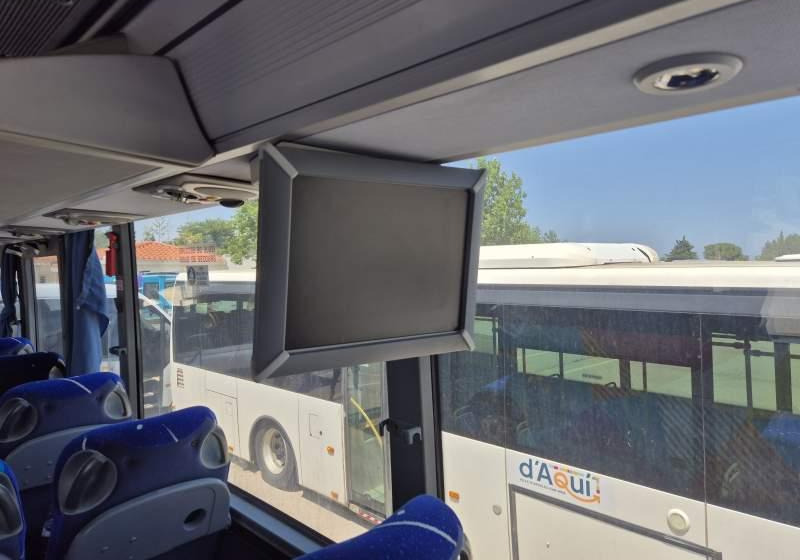 Mercedes-Benz TOURISMO RHD / 13 METRÓW/ MANUAL / SPROWADZONE - Coach: picture 2 Mercedes-Benz TOURISMO RHD / 13 METRÓW/ MANUAL / SPROWADZONE - Coach: picture 2