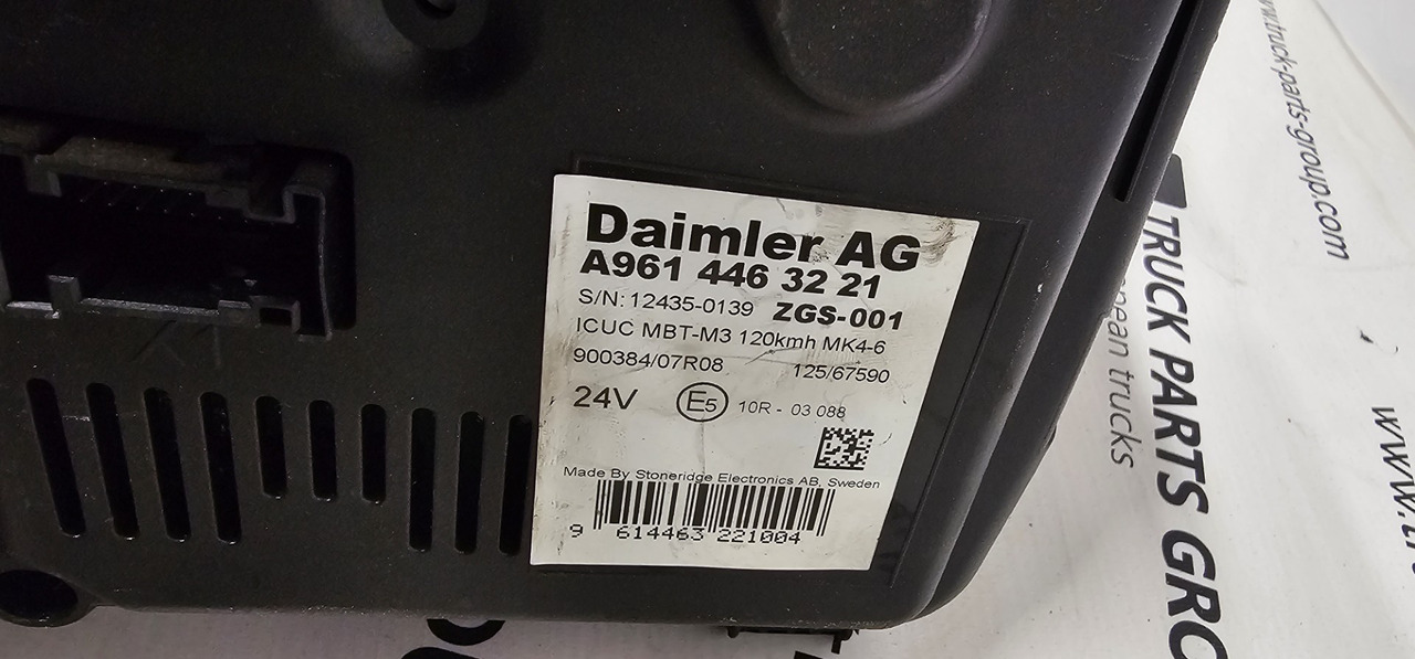 MERCEDES-BENZ Actros MP4 instrument panel, dashboard, EURO6, 0084465521 - Dashboard for Truck: picture 4 MERCEDES-BENZ Actros MP4 instrument panel, dashboard, EURO6, 0084465521 - Dashboard for Truck: picture 4