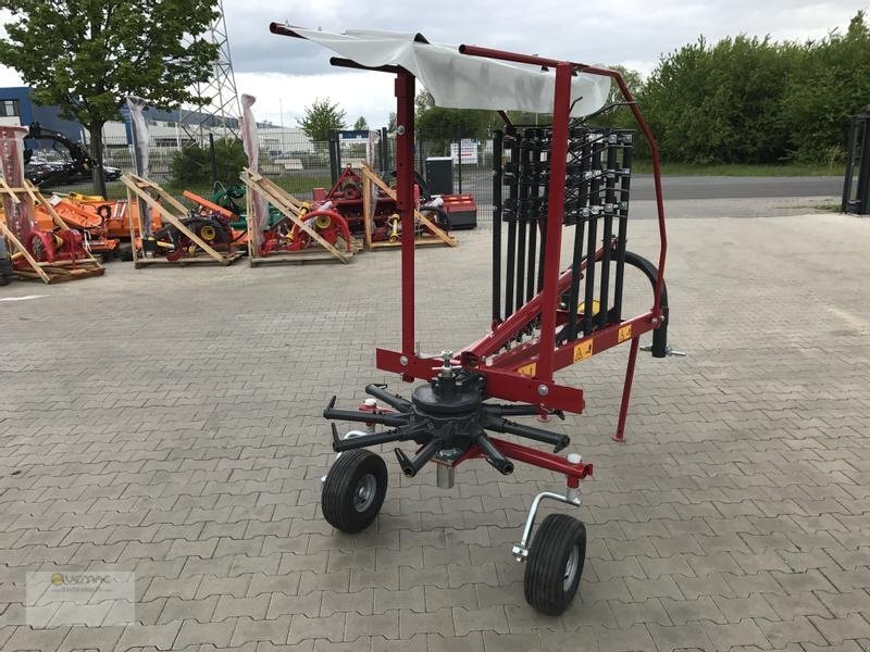 Agromehanika Kreiselschwader 300cm 3m Heuschwader Schwader Einkreisel Kreiselheuschwader NEU - Tedder/ Rake: picture 4 Agromehanika Kreiselschwader 300cm 3m Heuschwader Schwader Einkreisel Kreiselheuschwader NEU - Tedder/ Rake: picture 4