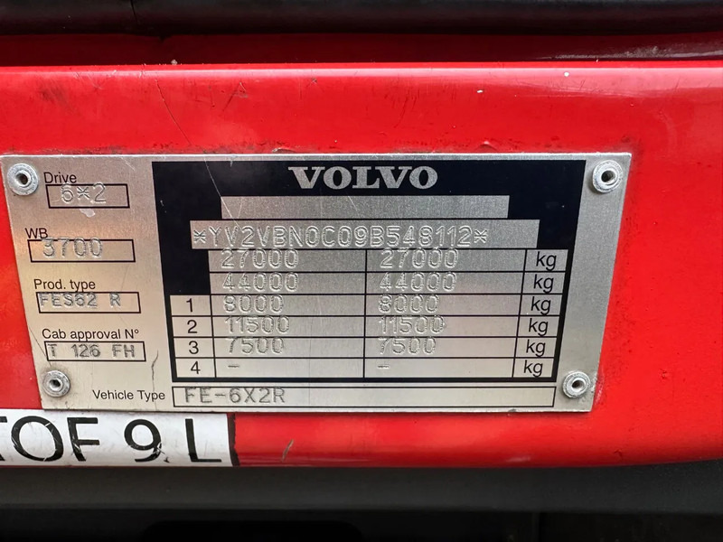 Volvo FE 320 / NL TRUCK / EURO 5 / HIAB MULTILIFT XR 21T / LIKE NEW!! / LOW KM!! / LIFT+STEER AXLE - Hook lift truck: picture 5 Volvo FE 320 / NL TRUCK / EURO 5 / HIAB MULTILIFT XR 21T / LIKE NEW!! / LOW KM!! / LIFT+STEER AXLE - Hook lift truck: picture 5