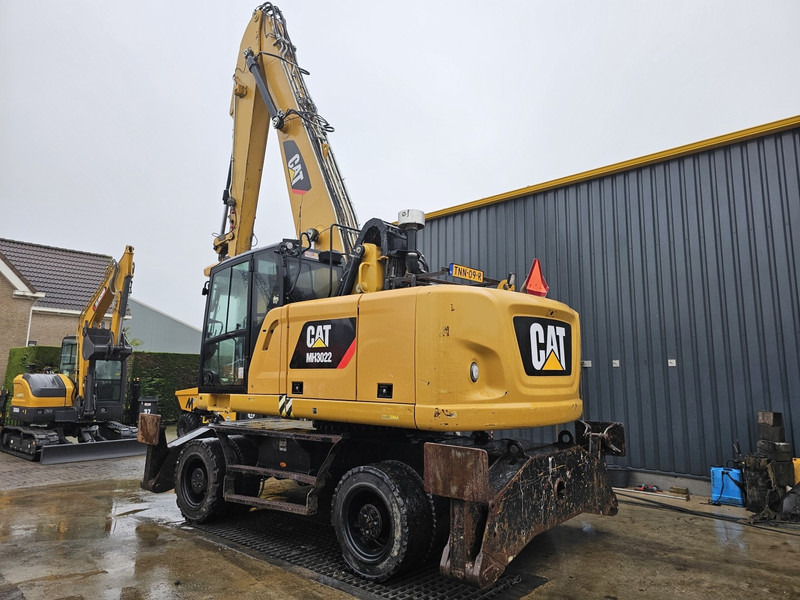 Caterpillar MH 3022 - Waste/ Industry handler: picture 4 Caterpillar MH 3022 - Waste/ Industry handler: picture 4