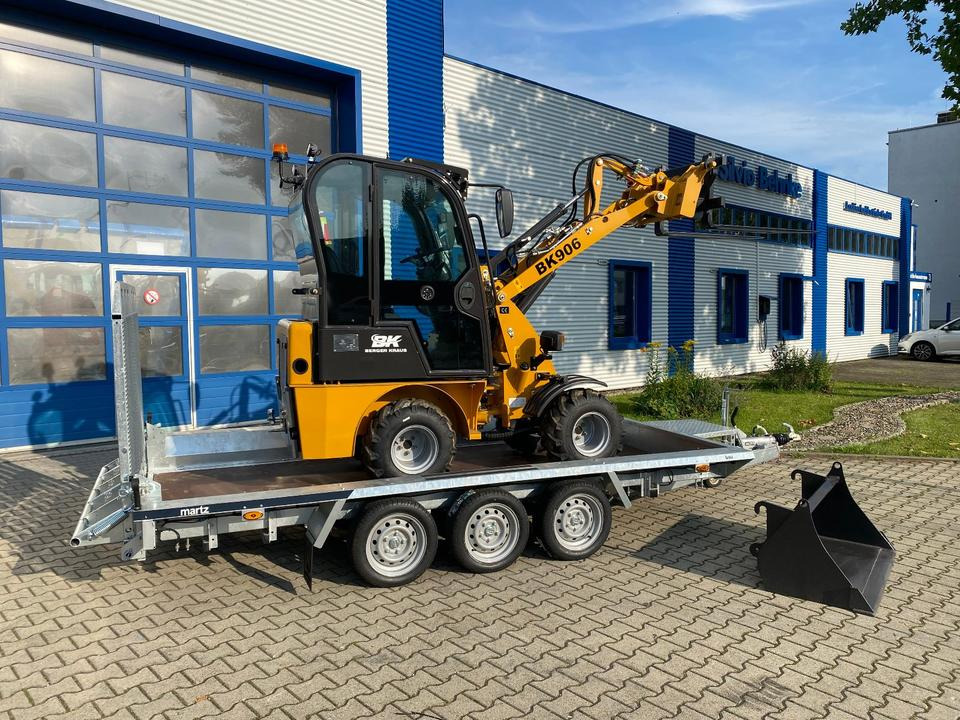 Radlader/Hoflader BK906 Kabine inkl. Tieflader und Gabel/Schaufelpaket *INKL.19% MWST*BERGER KRAUS*PERKINS*SOFORT!* - Compact loader, Trailer: picture 5 Radlader/Hoflader BK906 Kabine inkl. Tieflader und Gabel/Schaufelpaket *INKL.19% MWST*BERGER KRAUS*PERKINS*SOFORT!* - Compact loader, Trailer: picture 5