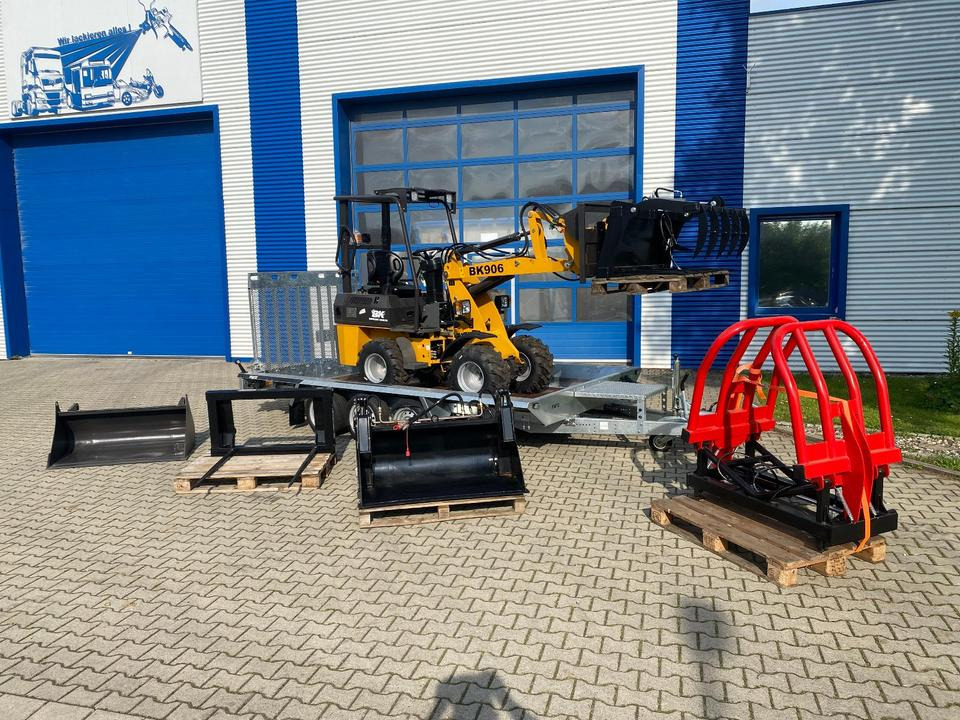 Radlader/Hoflader BK906 inkl. Tieflader und großem Zubehörpaket *INKL.19% MWST*BERGER KRAUS*PERKINS*CE*SOFORT!* - Mini excavator: picture 3 Radlader/Hoflader BK906 inkl. Tieflader und großem Zubehörpaket *INKL.19% MWST*BERGER KRAUS*PERKINS*CE*SOFORT!* - Mini excavator: picture 3