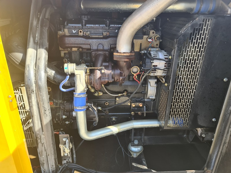 ATLAS-COPCO QAS100 - Generator set: picture 5 ATLAS-COPCO QAS100 - Generator set: picture 5
