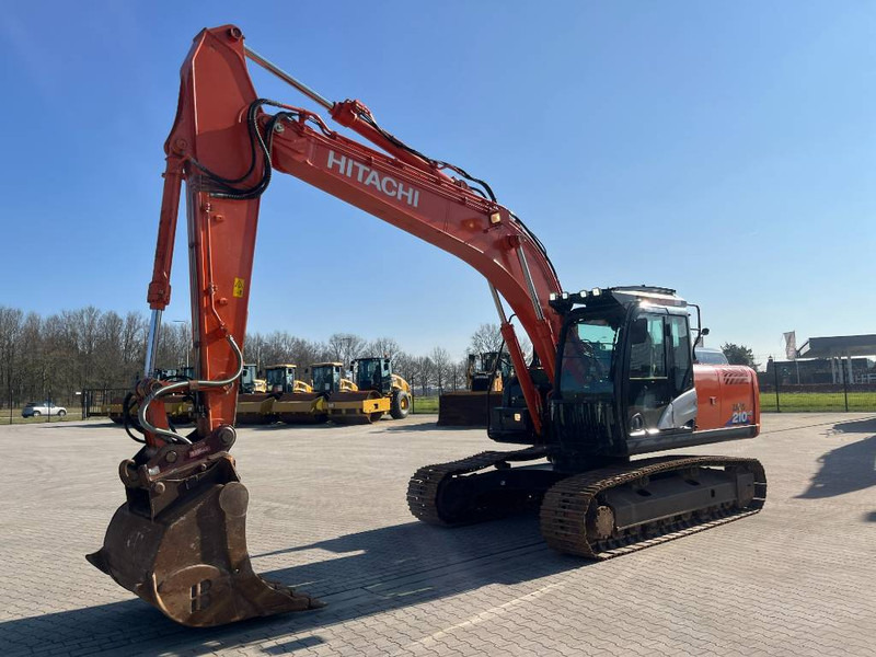 Hitachi ZX 210 LC-6 - Crawler excavator: picture 1 Hitachi ZX 210 LC-6 - Crawler excavator: picture 1
