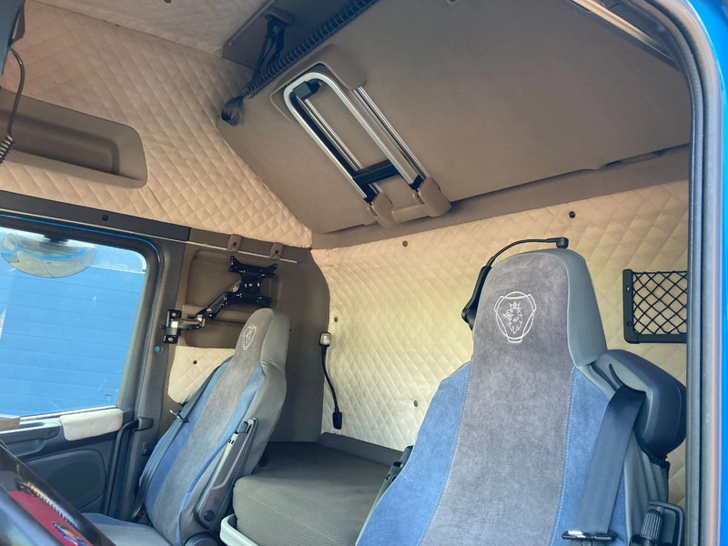 Lease a Scania R730 V8 8x4 Scania R730 V8 8x4: picture 11 Lease a Scania R730 V8 8x4 Scania R730 V8 8x4: picture 11