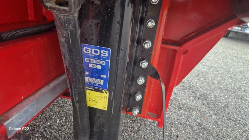 Alim trailer EXTENSIBLE ET TABLE ELEVATRICE 3 ESSIEUX - Low loader semi-trailer: picture 4 Alim trailer EXTENSIBLE ET TABLE ELEVATRICE 3 ESSIEUX - Low loader semi-trailer: picture 4