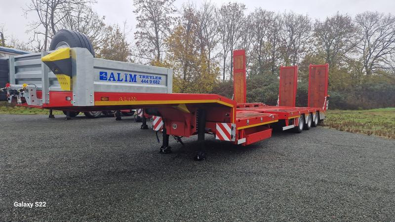 Alim trailer EXTENSIBLE ET TABLE ELEVATRICE 3 ESSIEUX - Low loader semi-trailer: picture 1 Alim trailer EXTENSIBLE ET TABLE ELEVATRICE 3 ESSIEUX - Low loader semi-trailer: picture 1
