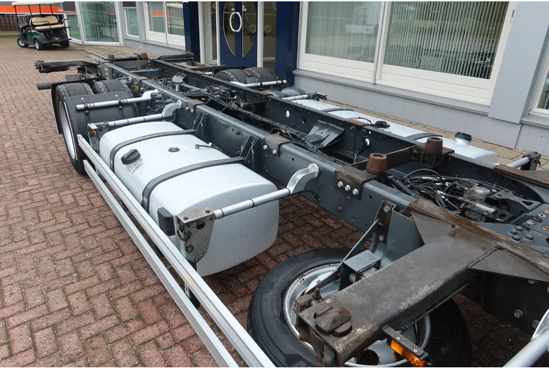 DAF XF 430 430 FA 4x2 BDF/Chassiscabine Wisselbare opbouw - Cab chassis truck: picture 4 DAF XF 430 430 FA 4x2 BDF/Chassiscabine Wisselbare opbouw - Cab chassis truck: picture 4