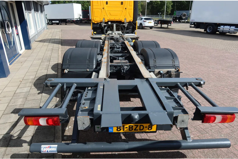 Mercedes-Benz Actros 2642 LL Chassis Cabine Giga space - Cab chassis truck: picture 4 Mercedes-Benz Actros 2642 LL Chassis Cabine Giga space - Cab chassis truck: picture 4