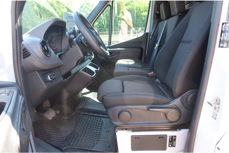 Mercedes-Benz Sprinter 317 CDI L2 H2 Gesloten Bestelwagen - Panel van: picture 4 Mercedes-Benz Sprinter 317 CDI L2 H2 Gesloten Bestelwagen - Panel van: picture 4