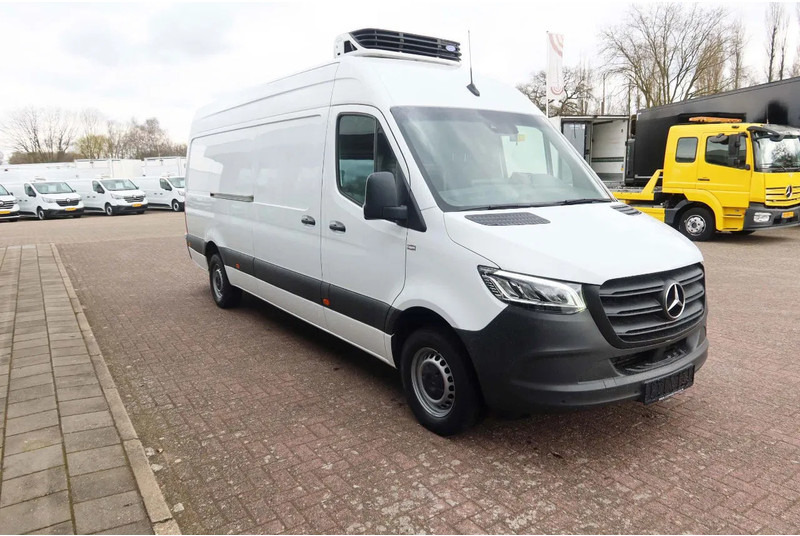 Mercedes-Benz Sprinter 317 CDI L3/H2 Multi temp, Verplaatsbare tussenwand - Refrigerated van: picture 2 Mercedes-Benz Sprinter 317 CDI L3/H2 Multi temp, Verplaatsbare tussenwand - Refrigerated van: picture 2