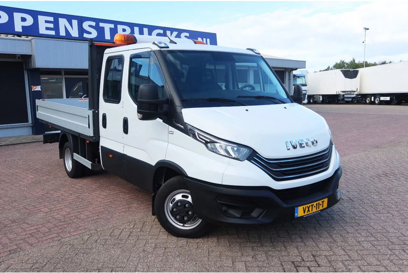 Iveco Daily 35C16 HI Matic Dubbele cabine open 7 persoons uitvoering. Dubbel lucht achter as. 3.0 L motor - Van, Combi van: picture 2 Iveco Daily 35C16 HI Matic Dubbele cabine open 7 persoons uitvoering. Dubbel lucht achter as. 3.0 L motor - Van, Combi van: picture 2