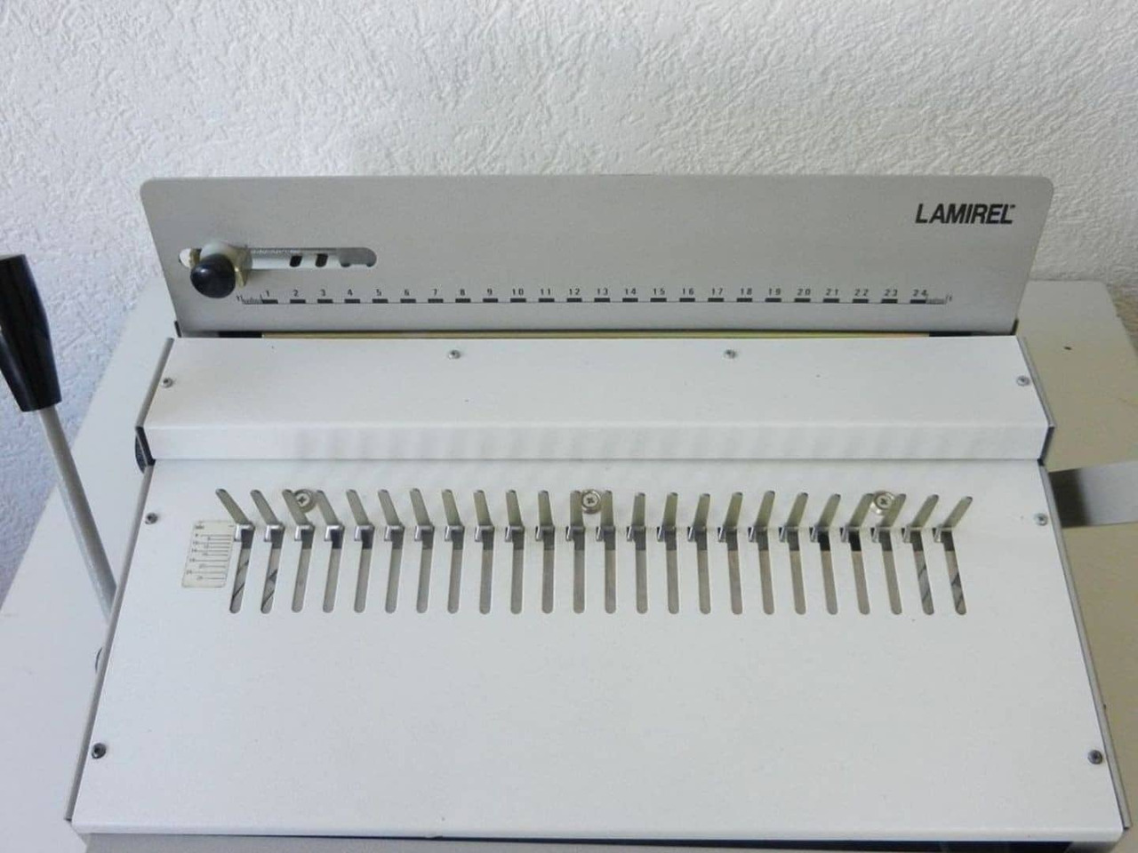 Lamirel - Binding machine: picture 4 Lamirel - Binding machine: picture 4