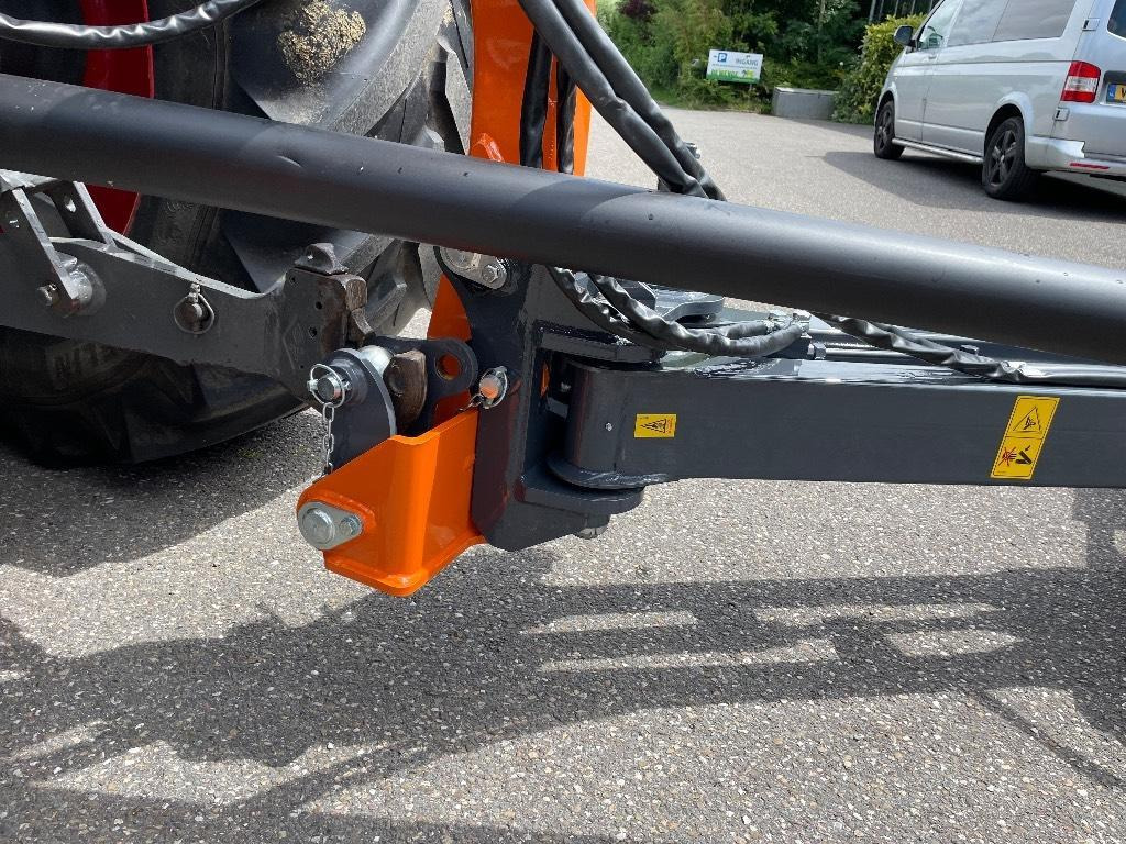 Ferri ZLE 1800 PRO verstek klepelmaaier (bj 2022) - Verge mower: picture 4 Ferri ZLE 1800 PRO verstek klepelmaaier (bj 2022) - Verge mower: picture 4