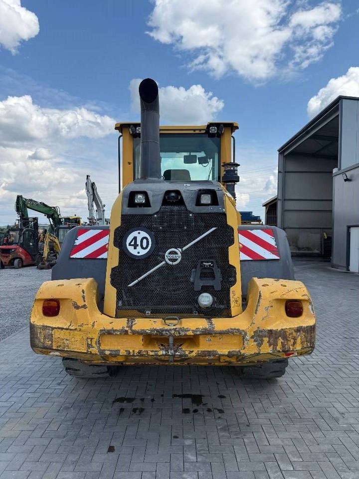 Volvo L 90 G - Wheel loader: picture 4 Volvo L 90 G - Wheel loader: picture 4