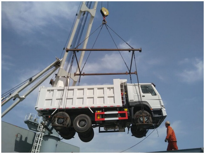 6X6 HOWO SINOTRUCK 371HP/375HP/420HP - Tipper: picture 4 6X6 HOWO SINOTRUCK 371HP/375HP/420HP - Tipper: picture 4