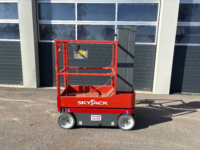 Skyjack SJ 16 6,75m Elektro Mastarbeitsbühne - Aerial platform: picture 2 Skyjack SJ 16 6,75m Elektro Mastarbeitsbühne - Aerial platform: picture 2