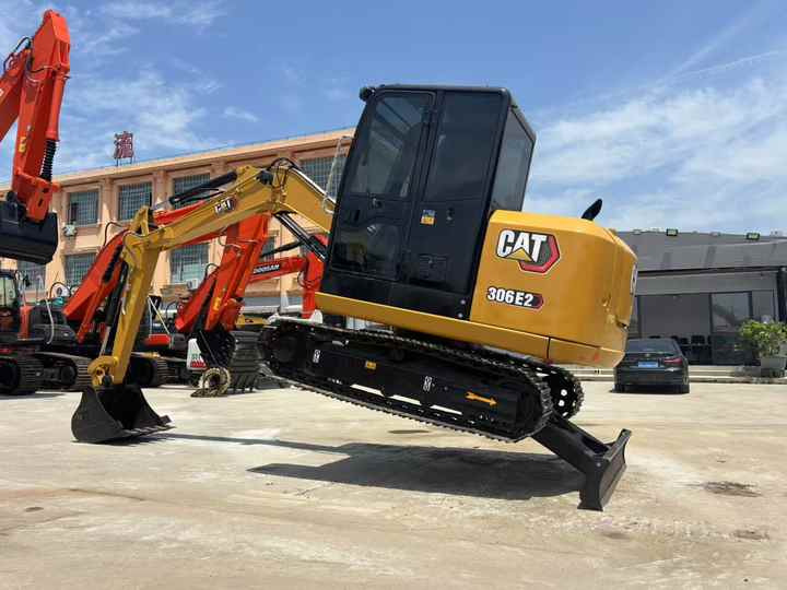2024 Used Excavator CAT 306E Almost New CAT 306E 6 Ton Mini Excavator Used Crawler Excavator Best Price for Sale - Excavator: picture 4 2024 Used Excavator CAT 306E Almost New CAT 306E 6 Ton Mini Excavator Used Crawler Excavator Best Price for Sale - Excavator: picture 4