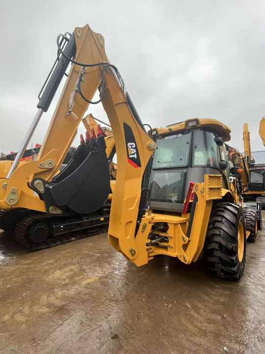 Backhoe loader CAT 420F loader used cheap CAT 420F loader and digger in good running condition on sale - Backhoe loader: picture 4 Backhoe loader CAT 420F loader used cheap CAT 420F loader and digger in good running condition on sale - Backhoe loader: picture 4