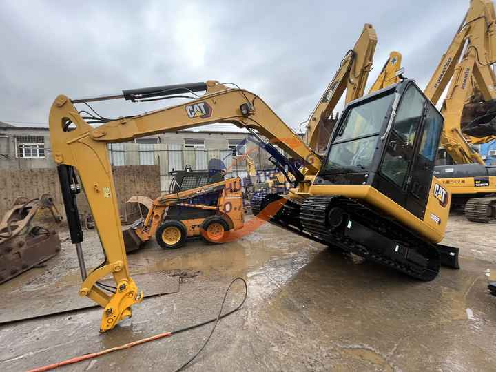 Excellent Used Cheap Caterpillar cat 303.5e cat 305.5 caterpillar 306e cat 306e2 306 306d 307 307c 307d 307e used excavator - Crawler excavator: picture 4 Excellent Used Cheap Caterpillar cat 303.5e cat 305.5 caterpillar 306e cat 306e2 306 306d 307 307c 307d 307e used excavator - Crawler excavator: picture 4