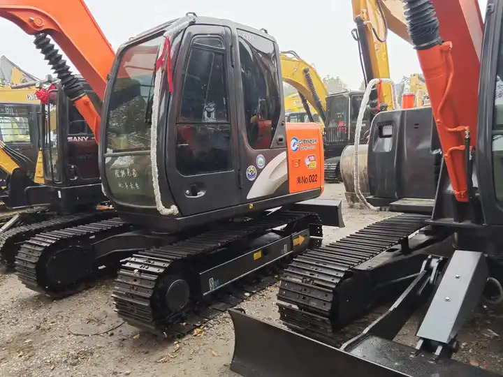 Original 7ton Used Excavator In Shanghai China 2019 Second Hand Hitachi Zx70 Used Excavator For Sale - Crawler excavator: picture 3 Original 7ton Used Excavator In Shanghai China 2019 Second Hand Hitachi Zx70 Used Excavator For Sale - Crawler excavator: picture 3