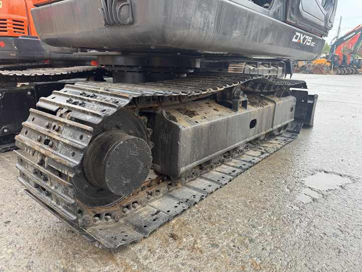 Used Excavator Doosan DX75-9C Second-hand Excavator Digger DX75-9C Compact Shovel Crawler Doosan 75 Excavator Doosan Dx75-9C - Crawler excavator: picture 3 Used Excavator Doosan DX75-9C Second-hand Excavator Digger DX75-9C Compact Shovel Crawler Doosan 75 Excavator Doosan Dx75-9C - Crawler excavator: picture 3