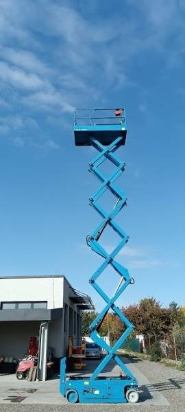 Lease a Genie GS4047 - 13,7m - electric  Genie GS4047 - 13,7m - electric: picture 9