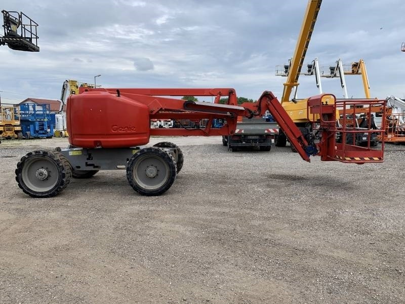 Genie Z-45/25 - 16m, 4x4, diesel - Articulated boom: picture 4 Genie Z-45/25 - 16m, 4x4, diesel - Articulated boom: picture 4