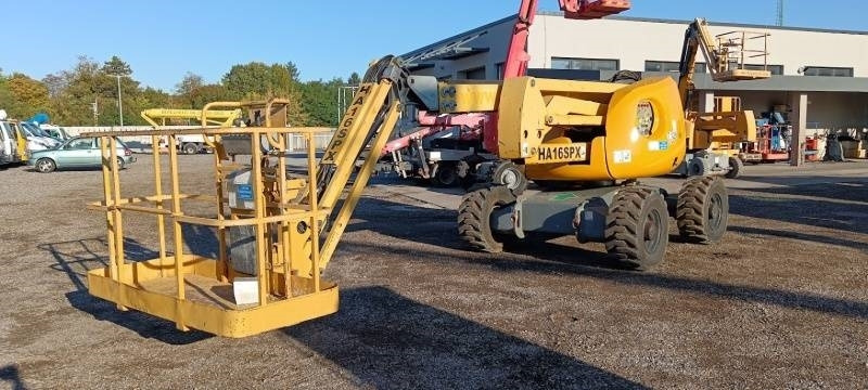 Haulotte HA16SPX - 16m, 4x4, diesel - Articulated boom: picture 2 Haulotte HA16SPX - 16m, 4x4, diesel - Articulated boom: picture 2