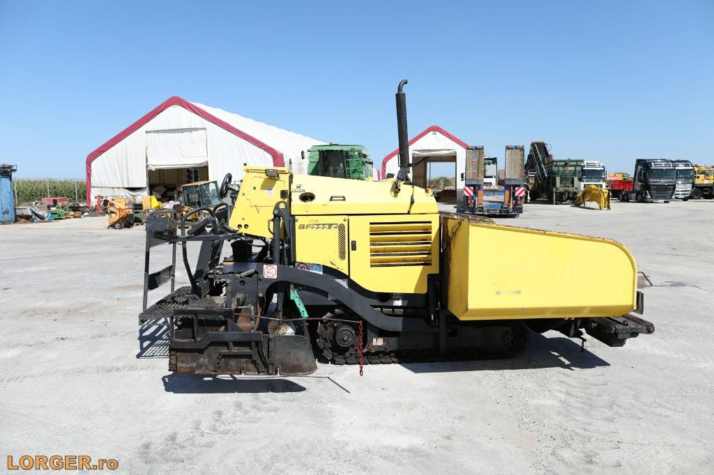 Bomag BF 222 C - Asphalt paver: picture 1 Bomag BF 222 C - Asphalt paver: picture 1