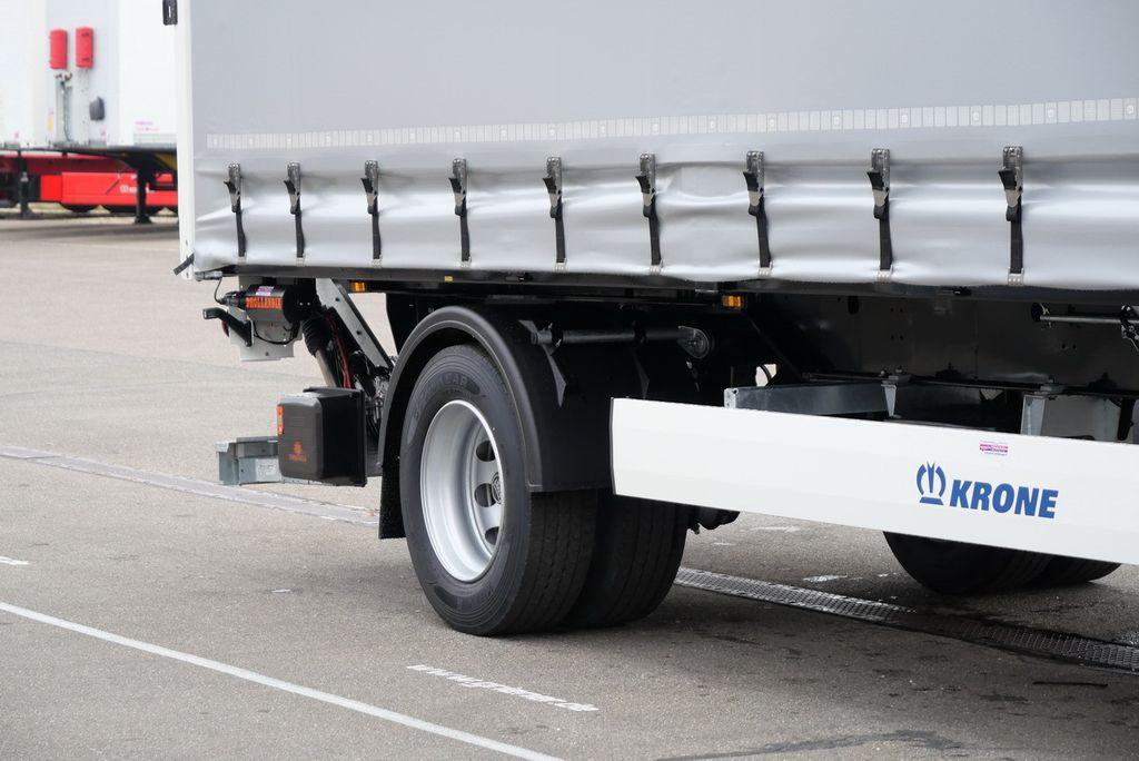 Krone SEP 10 CITY GARDINE KRONE 1-achs TRIDEC LBW Krone SEP 10 CITY GARDINE KRONE 1-achs TRIDEC LBW - Curtainsider semi-trailer: picture 5 Krone SEP 10 CITY GARDINE KRONE 1-achs TRIDEC LBW Krone SEP 10 CITY GARDINE KRONE 1-achs TRIDEC LBW - Curtainsider semi-trailer: picture 5