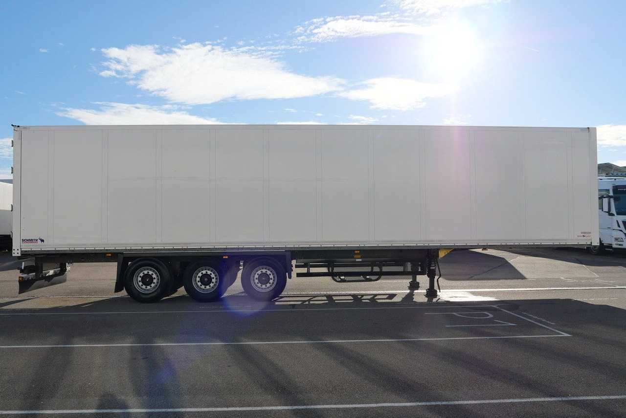 Schmitz Cargobull SKO 24/DOPPELSTOCK / ZURRLEISTE / LASI 12642 XL - Closed box semi-trailer: picture 5 Schmitz Cargobull SKO 24/DOPPELSTOCK / ZURRLEISTE / LASI 12642 XL - Closed box semi-trailer: picture 5