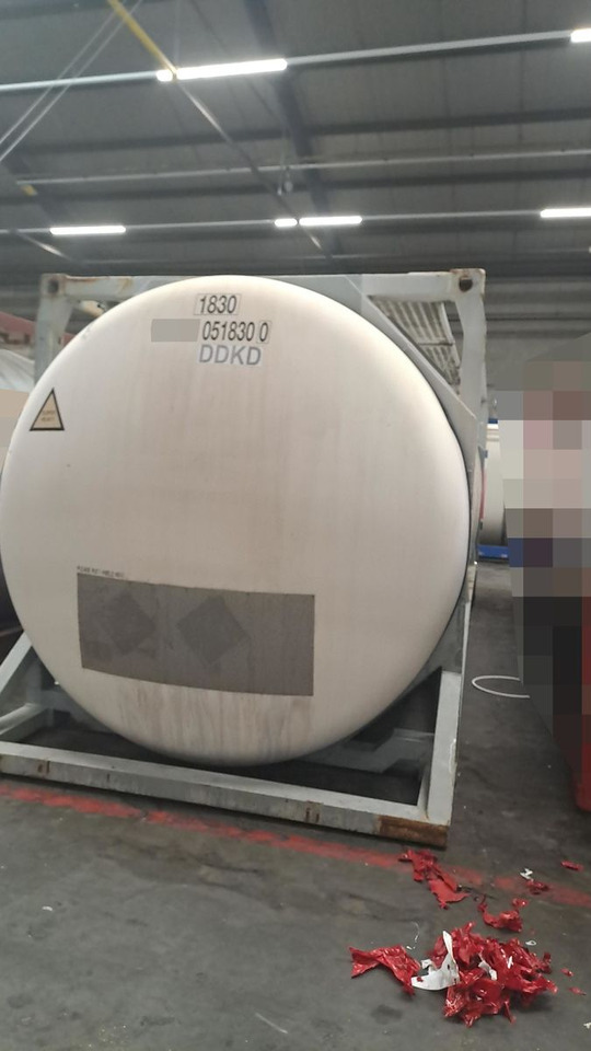 31.000 Liter V4A ADR bis 6/2026 mehrmals vorha - Tank container: picture 3 31.000 Liter V4A ADR bis 6/2026 mehrmals vorha - Tank container: picture 3