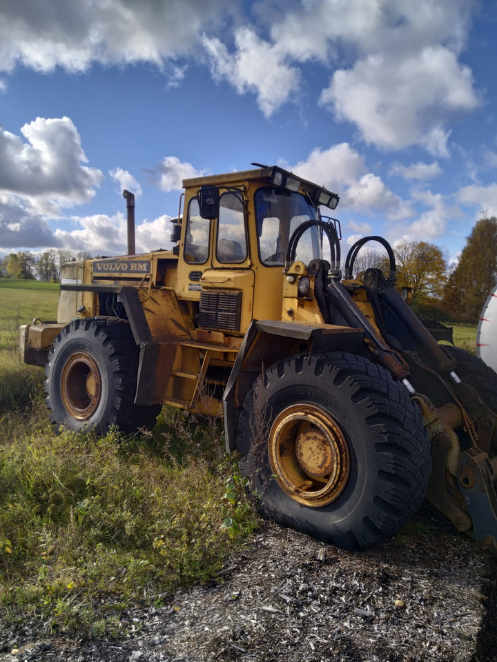 VOLVO L120 - Wheel loader: picture 2 VOLVO L120 - Wheel loader: picture 2