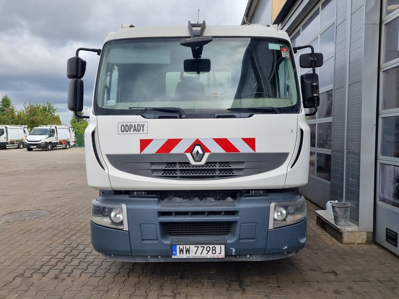 Renault Premium - Garbage truck: picture 2 Renault Premium - Garbage truck: picture 2