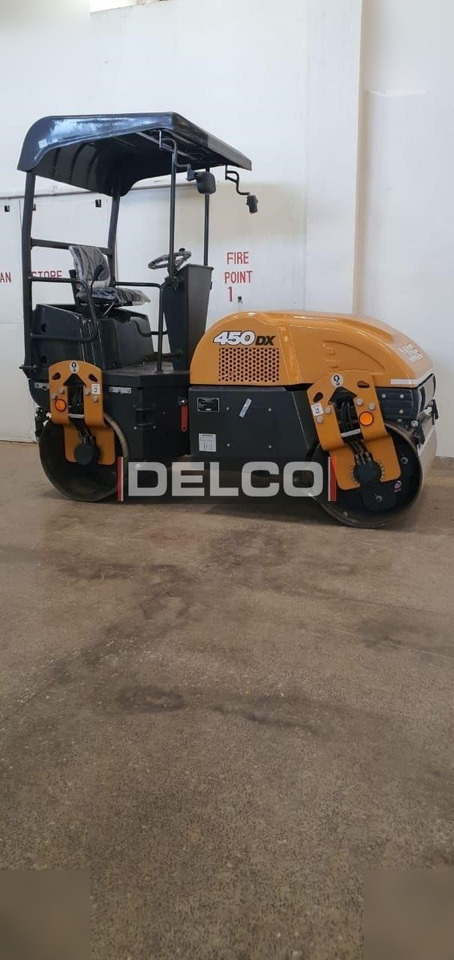 CASE 450DX - Roller: picture 1 CASE 450DX - Roller: picture 1
