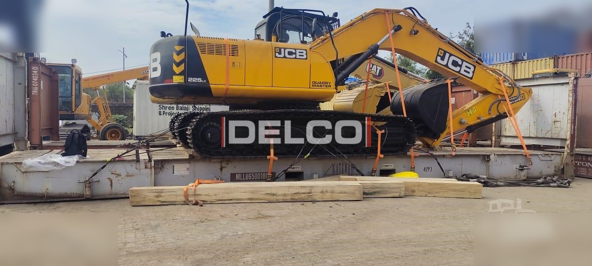 JCB 225 LC - Crawler excavator: picture 1 JCB 225 LC - Crawler excavator: picture 1