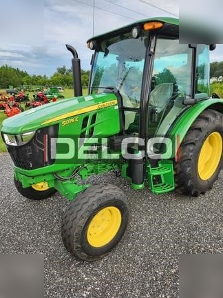 JOHN DEERE 5075E - Farm tractor: picture 2 JOHN DEERE 5075E - Farm tractor: picture 2