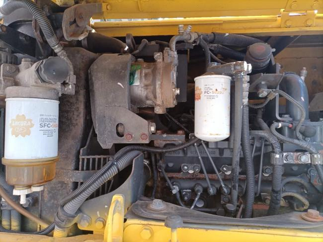 Mini excavator komatsu PC70: picture 6