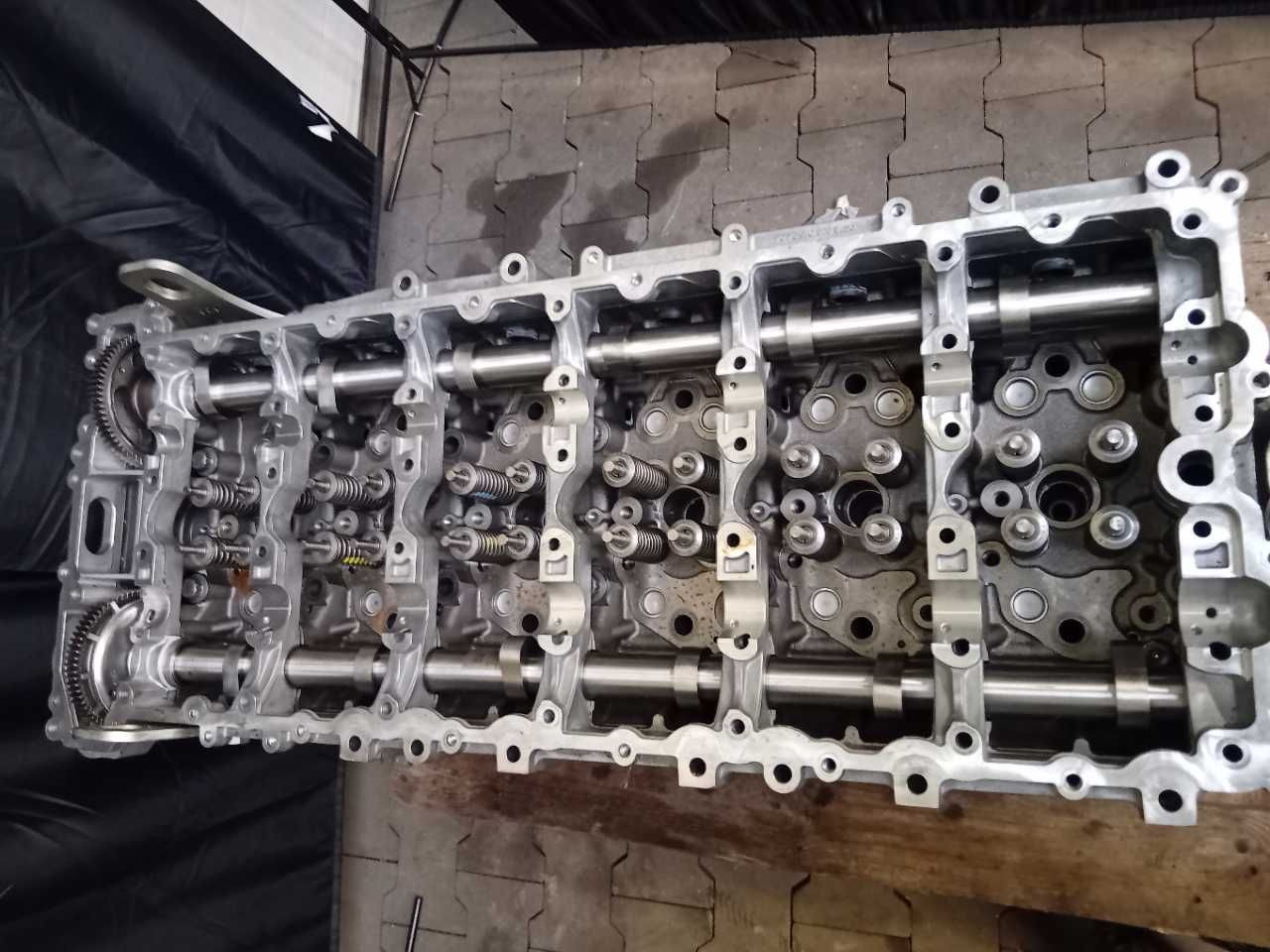 Wałek rozrzadu Ssacy nowy Mercedes om936 Setra Class euro6 mp4 - Camshaft for Truck: picture 1 Wałek rozrzadu Ssacy nowy Mercedes om936 Setra Class euro6 mp4 - Camshaft for Truck: picture 1