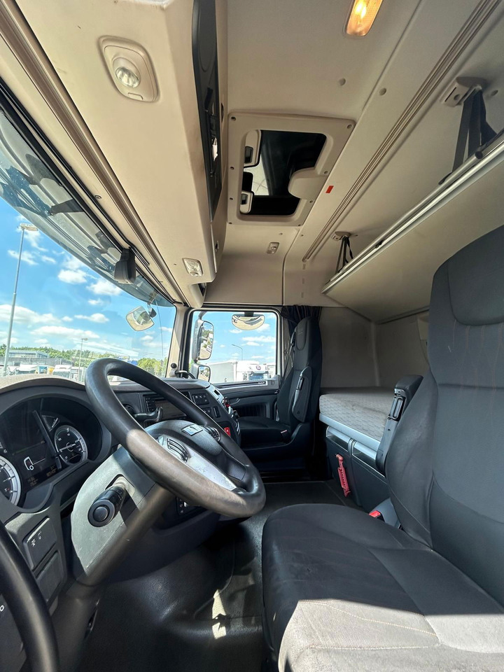 DAF XF 480 bj. 2018 / Euro 6 / Automaat/ Smart 2 tacho - Tractor unit: picture 1 DAF XF 480 bj. 2018 / Euro 6 / Automaat/ Smart 2 tacho - Tractor unit: picture 1