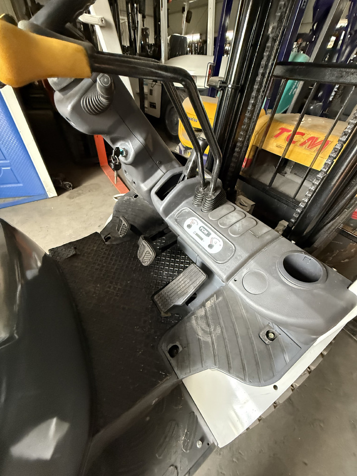 TCM FD30T3C - Forklift: picture 5 TCM FD30T3C - Forklift: picture 5