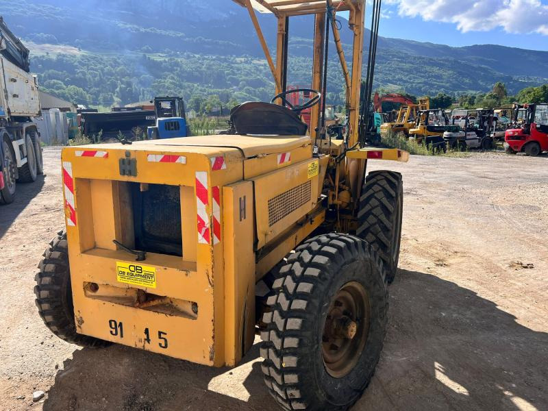 INTERNATIONAL IH 2525 CHARIOT ELEVATEUR 2,5T 3,6m - Diesel forklift: picture 4 INTERNATIONAL IH 2525 CHARIOT ELEVATEUR 2,5T 3,6m - Diesel forklift: picture 4