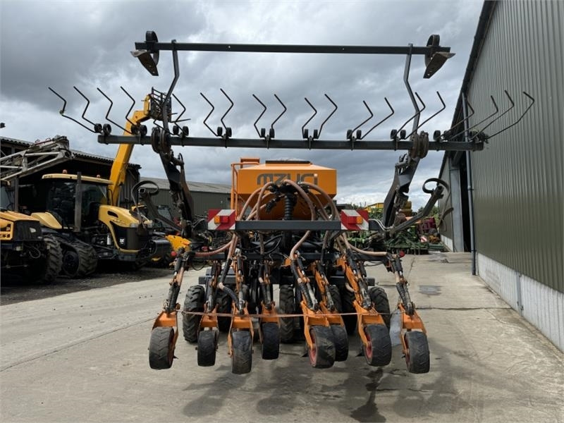 Mzuri Pro-Till 3T Seed Drill - Combine seed drill: picture 4 Mzuri Pro-Till 3T Seed Drill - Combine seed drill: picture 4
