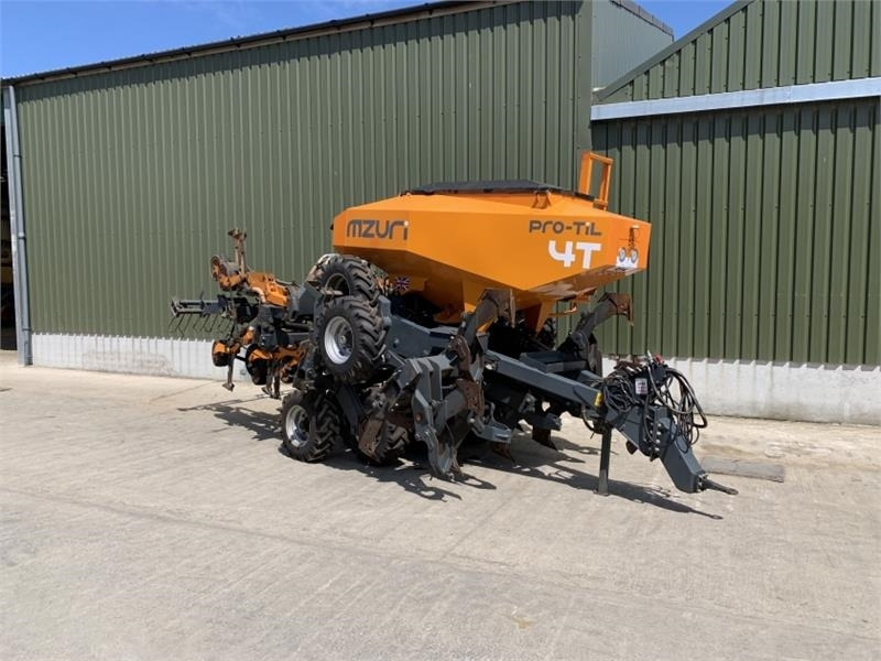 Mzuri Pro-Till 4T Drill - Combine seed drill: picture 1 Mzuri Pro-Till 4T Drill - Combine seed drill: picture 1