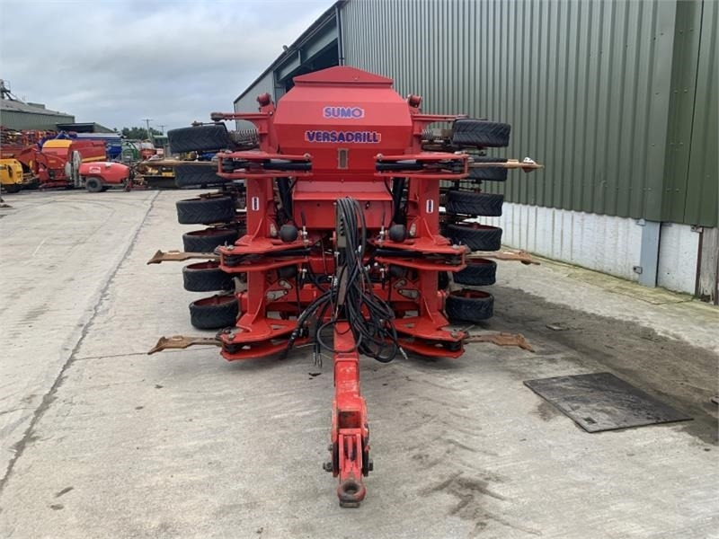 Sumo 4m Versadrill Moore System - Combine seed drill: picture 4 Sumo 4m Versadrill Moore System - Combine seed drill: picture 4